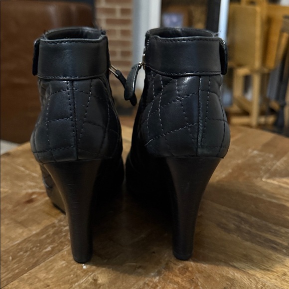 Tory Burch Leila Leather Quilted Wedge Booties 8 - Picture 6 of 9